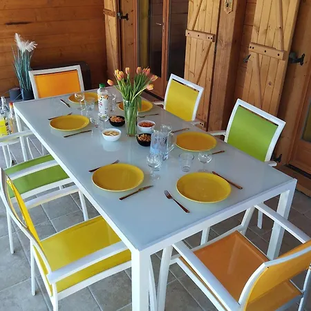 Sejour Familial Avec Piscine Privee Et Grand Jardin A Espech - Fr-1-828-1 Ferienhaus